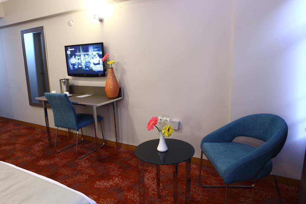 Arma Hotel Manisa Room photo